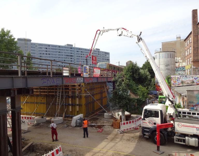 Eisenbahnüberführung Wiesenweg, Berlin
